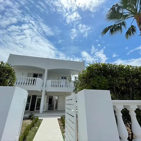 Itinera Baia And Breakfast 4*