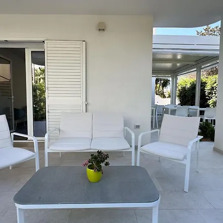 Itinera Baia And Breakfast Couette-café Gallipoli