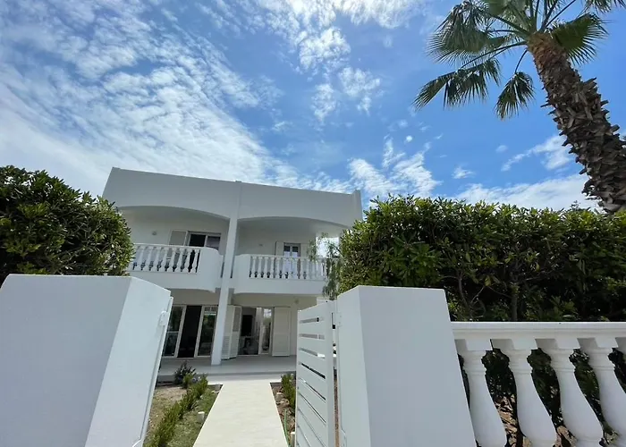 Itinera Baia And Breakfast 4*