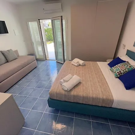 Bed & Breakfast Itinera Baia And Breakfast 4*