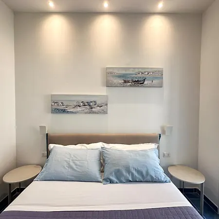 Bed & Breakfast Itinera Baia And Breakfast