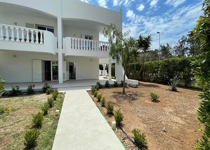 Bed & Breakfast Itinera Baia And Breakfast