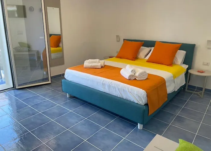 Bed & Breakfast Itinera Baia And Breakfast