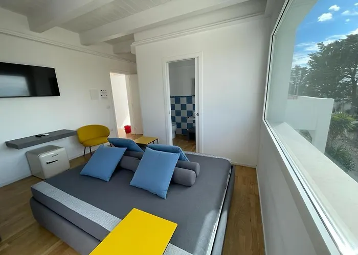 Bed & Breakfast Itinera Baia And Breakfast