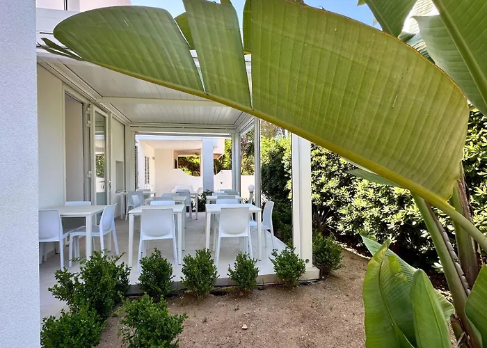 Bed & Breakfast Itinera Baia And Breakfast