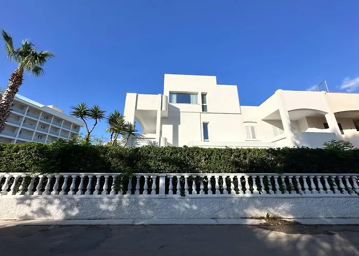 Bed & Breakfast Itinera Baia And Breakfast