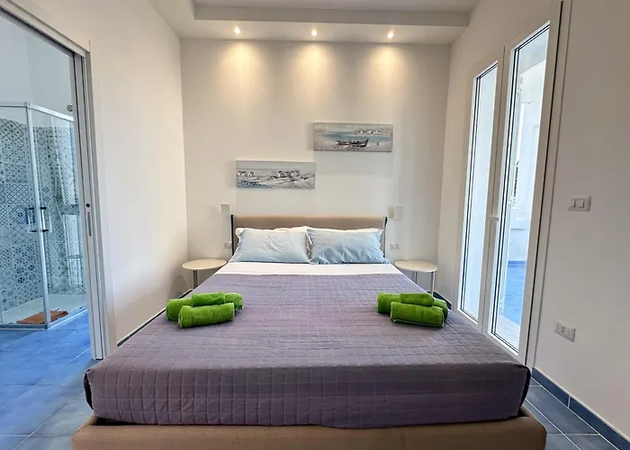 Bed & Breakfast Itinera Baia And Breakfast